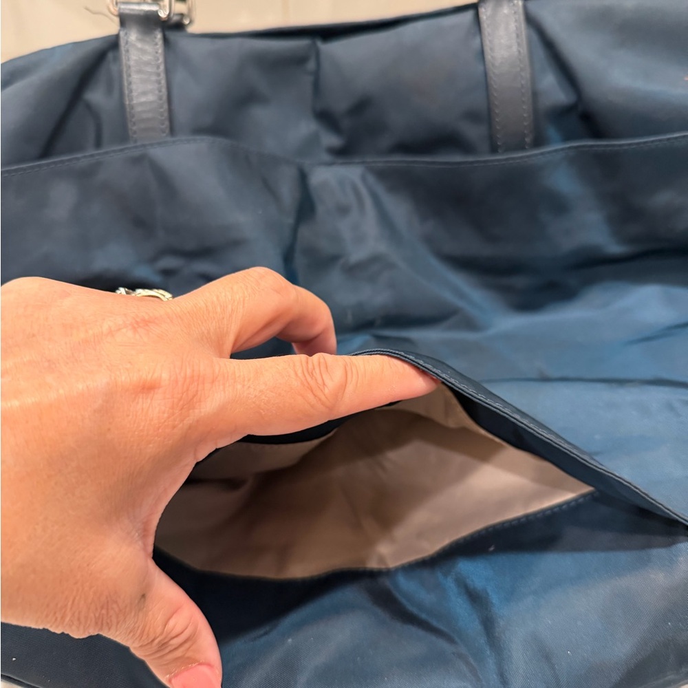 Tumi Dark Blue Tote Bag - Picture 4 of 11